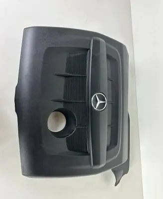 Mercedes-Benz GLA W156 Engine cover (trim) A6070100067