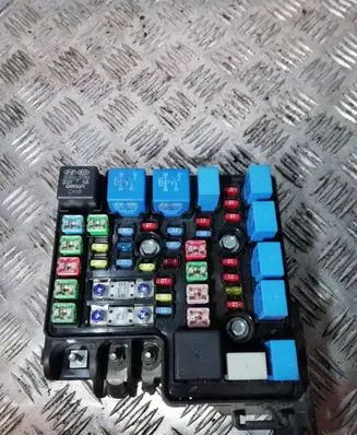 Hyundai i30 Fuse module 919502H020