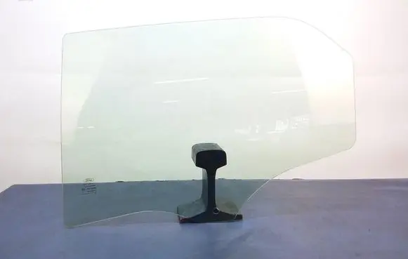 Ford Ecosport Rear door window glass 