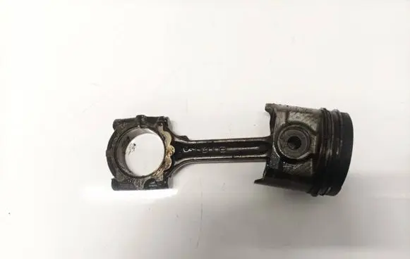 Piston with connecting rod