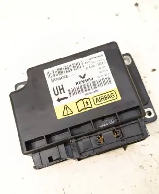 Renault Megane III Airbag control unit/module 985105478R S0W1M11A886 28410028043