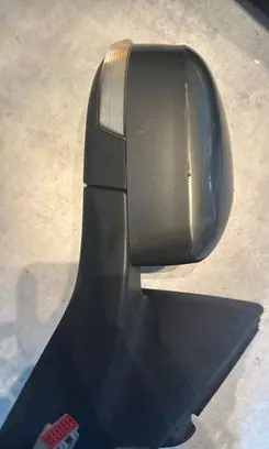 Ford Mondeo MK IV Front door electric wing mirror