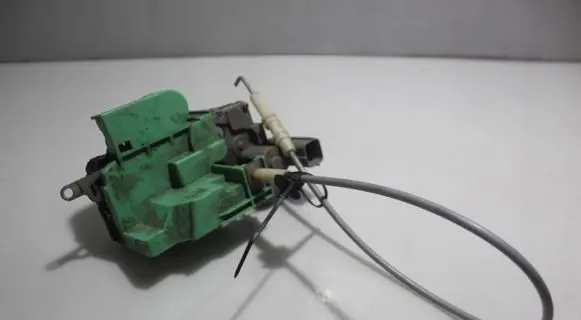Fiat Linea Front door lock