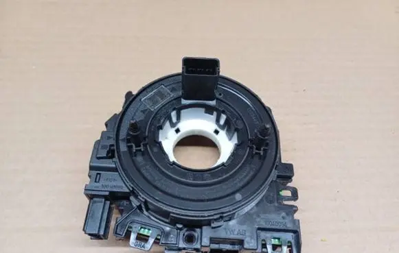 Volkswagen Golf Sportsvan Airbag slip ring squib (SRS ring) 5Q0953549F 3008162310 5Q0953549E