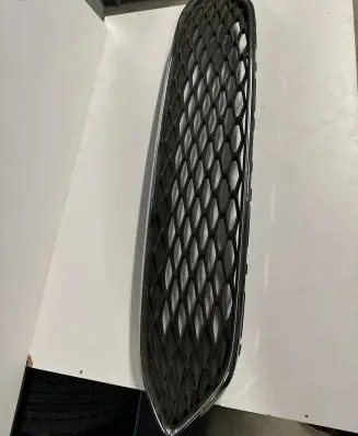 Ford Focus Front grill F11B8200A 17657