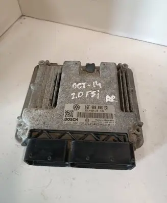 Skoda Octavia Mk2 (1Z) Engine control unit/module 06F906056ER 0261S02260 1039S16164
