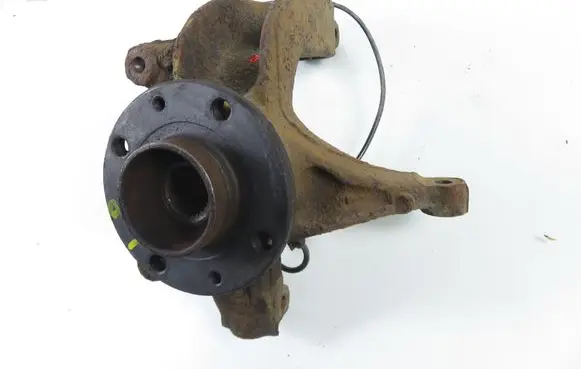 Renault Megane II Front wheel hub spindle knuckle 