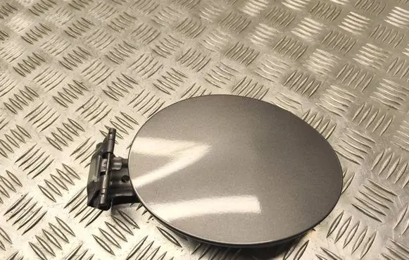 Mazda 5 Fuel tank cap 