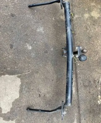 Nissan X-Trail T31 Tow bar set E11006957 S100K9 DT136AU