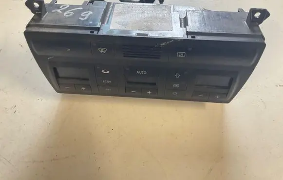 Audi A6 S6 C5 4B Climate control unit 4B0820043F 5HB00760400 D550000