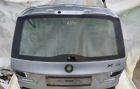 BMW X3 E83 Tailgate/trunk/boot lid