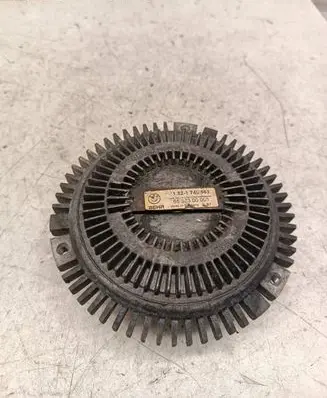 BMW 5 E39 Fan impeller 6537300000