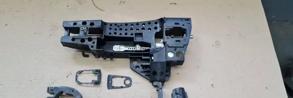 Audi A5 8T 8F Front door exterior handle 8T0837205A