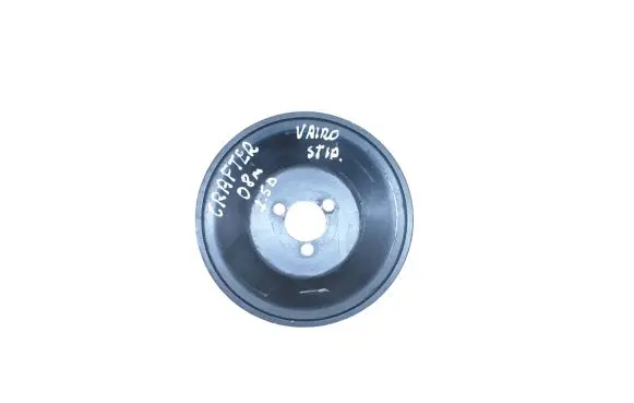Volkswagen Crafter Power steering pump pulley 074121031