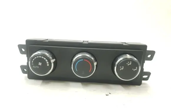 Chrysler Voyager Climate control unit 55111812AD
