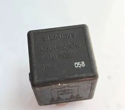 Mitsubishi Space Star Other relay MB953381 V23134B52X240