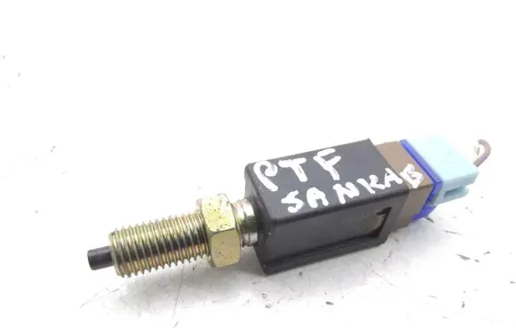 Clutch pedal sensor