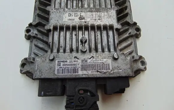 Citroen Xsara Engine control unit/module 5WS40046CT
