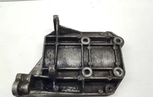 BMW 5 E39 A/C compressor mount bracket 2245417