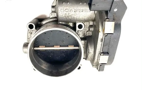 BMW 5 E60 E61 Throttle valve 7556118 A2C53112155