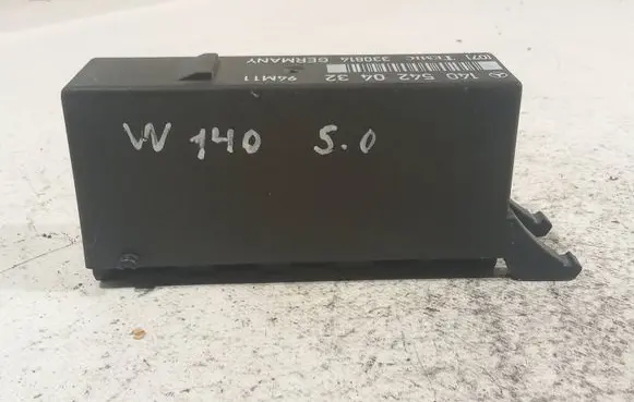 Mercedes-Benz S W140 Light module LCM 1405420432 330814 94M11