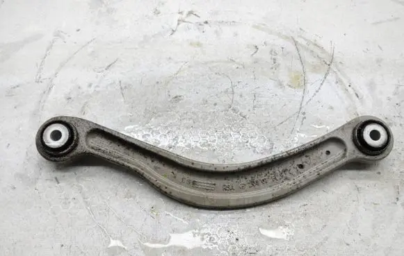 Mercedes-Benz C W205 Rear control arm 20407FI
