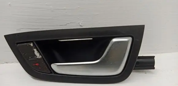 Audi A8 S8 D3 4E Rear door interior handle 4E0837020