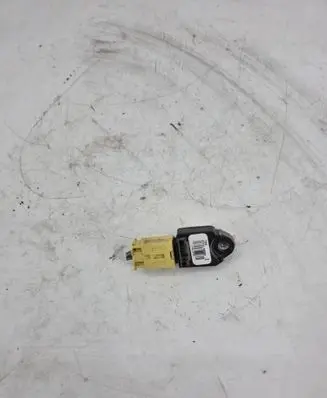 Toyota Avensis T250 Airbag deployment crash/impact sensor 8983102020 1146638991