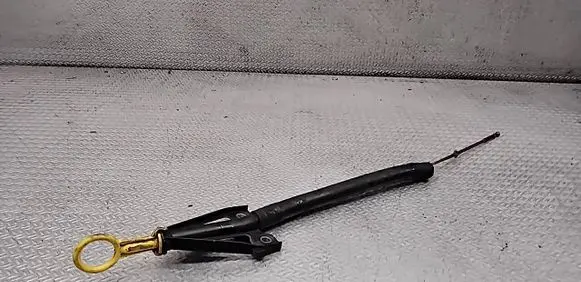 Renault Clio III Oil level dip stick