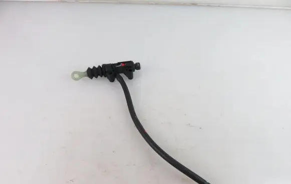 BMW 2 F45 Clutch master cylinder 13670610