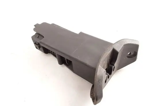 Fuel tank cap lock