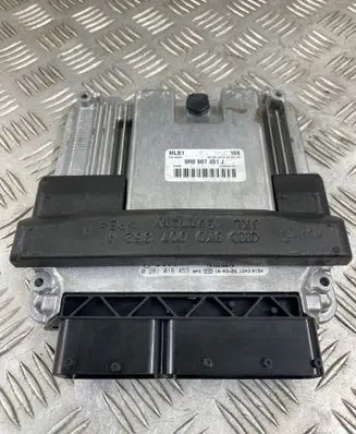 Audi Q5 SQ5 Engine control unit/module 8R0907401J