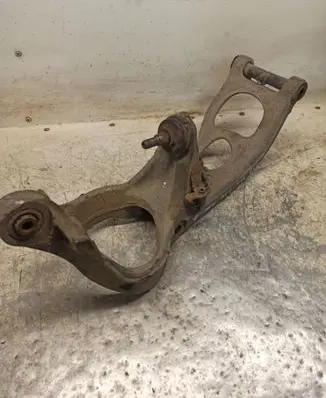 Peugeot 407 Front lower control arm/wishbone