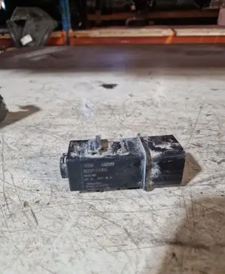 Glow plug pre-heat relay