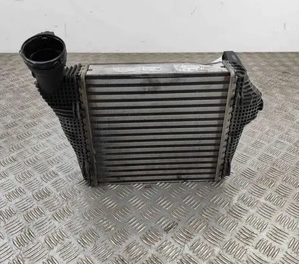 Porsche Macan (95B) Intercooler radiator 95B145804B