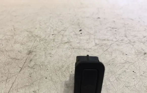 Volkswagen PASSAT B6 Alarm switch 6Q0962109