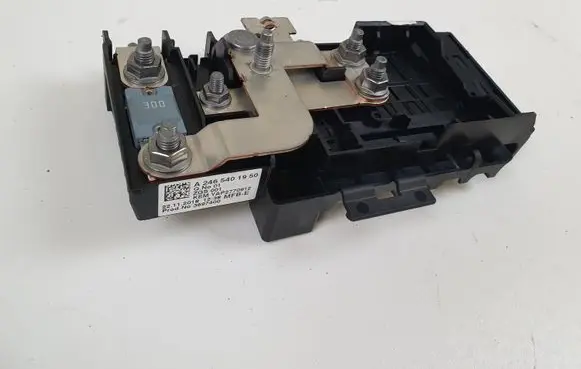 Mercedes-Benz GLA W156 X156 Positive wiring loom A2465401950