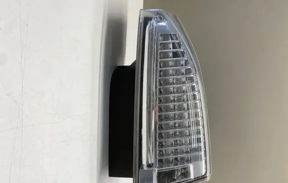 Cadillac CTS Tailgate rear/tail lights A047282