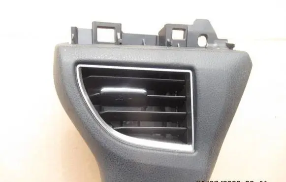 Toyota RAV 4 (XA30) Dashboard side air vent grill/cover trim 5540402360