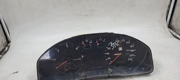 Audi A4 S4 B5 8D Speedometer (instrument cluster) 8D0919033A