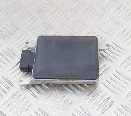 Audi A3 S3 8V Distronic sensor radar 5Q09075688T0907568