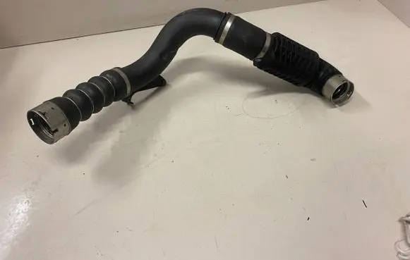 BMW 2 F45 Intercooler hose/pipe 11279414 14062904161
