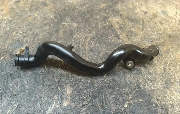 Audi Q5 SQ5 Engine coolant pipe/hose 06E121044L