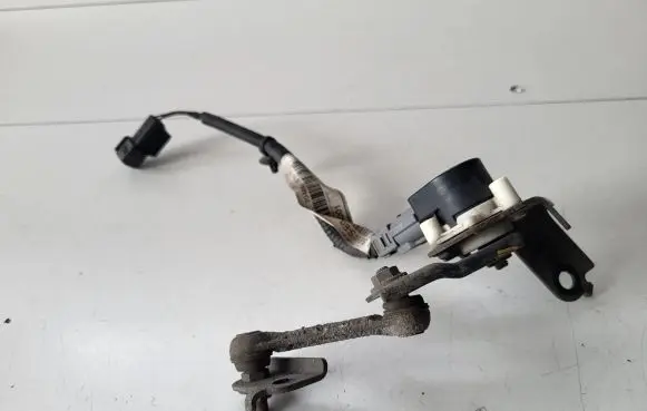 Honda Civic X Headlight level adjustment motor 32208TEAR001