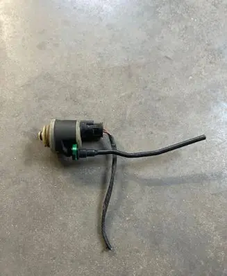 BMW 3 F30 F35 F31 Fuel filter heater 8572521 50289 111483461