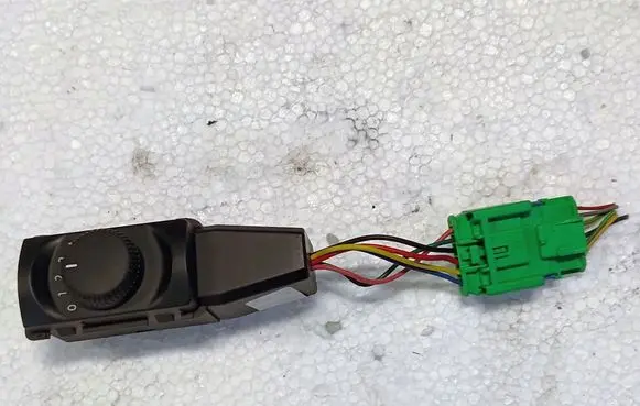 Peugeot 5008 Climate control/heater control trim PEUGEOT-5008 2009-2016