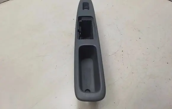 Toyota Avensis Verso Electric window control switch 7423144190