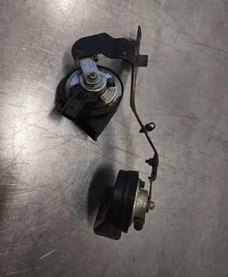 Mercedes-Benz GLC AMG Horn signal A2535402120
