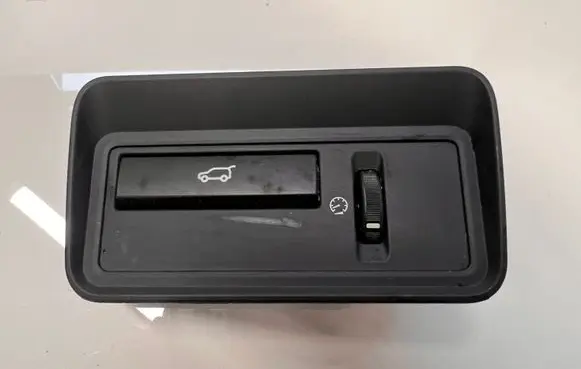 Land Rover Range Rover Sport L494 Tailgate opening switch CPLA11654CA