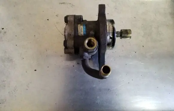 Power steering pump